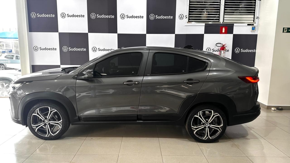 fiat fastback 1.0 turbo 200 flex impetus cvt 9.9 5p automatico 20243
