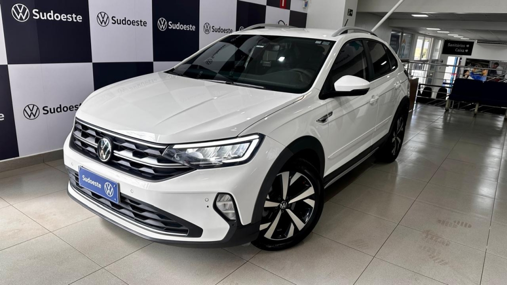 volkswagen nivus 1.0 200 tsi total flex highline automatico 9.9 5p 2023