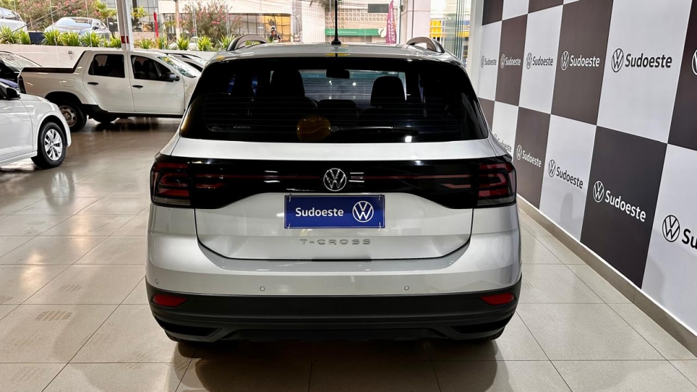 volkswagen t-cross 1.0 200 tsi total flex sense automatico 9.9 5p 20235