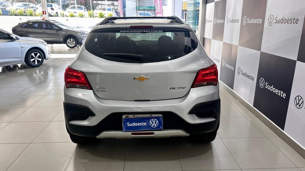 chevrolet onix 1.4 mpfi activ 8v flex 4p manual 5p 20195