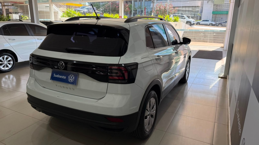 volkswagen t-cross 1.0 200 tsi total flex sense automatico 9.9 4p 20235