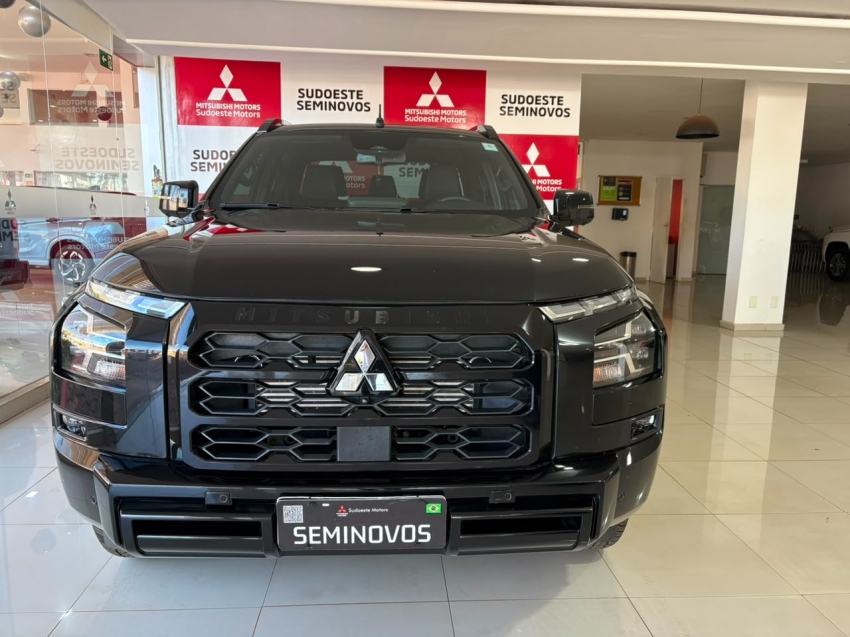 mitsubishi triton 2.4 biturbo diesel cd katana 4x4 automatico 4p 20261
