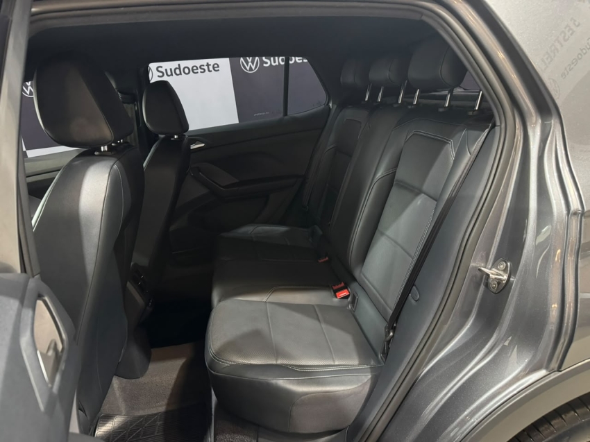 volkswagen t-cross 1.0 200 tsi total flex comfortline automatico 9.9 4p 202412