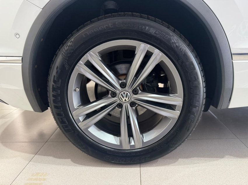 volkswagen tiguan 2.0 350 tsi gasolina allspace r-line 4motion dsg 1.9 4p automatico 202115