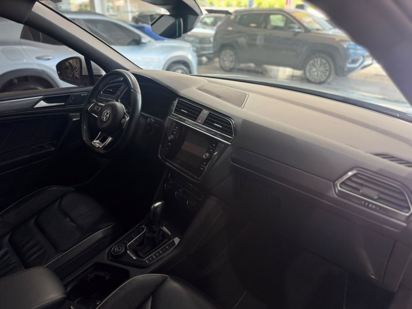 volkswagen tiguan 2.0 350 tsi gasolina allspace r-line 4motion dsg 1.9 4p automatico 20218