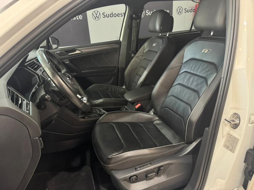 volkswagen tiguan 2.0 350 tsi gasolina allspace r-line 4motion dsg 1.9 4p automatico 20217
