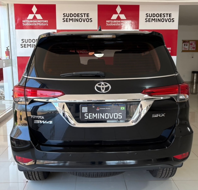 toyota hilux sw4 2.8 srx 4x4 16v turbo intercooler diesel 4p automatico 2.7 20196