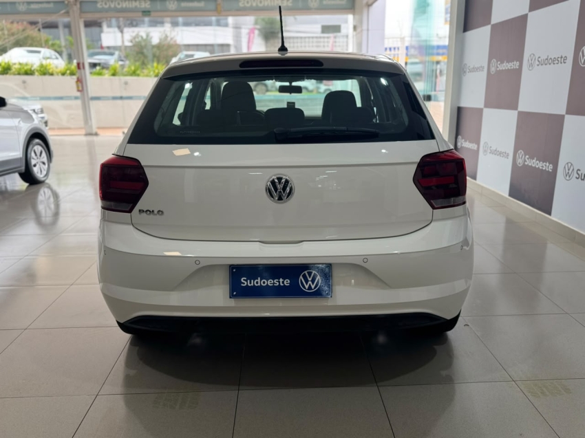 volkswagen polo 1.0 mpi total flex manual 9.9 4p 20205