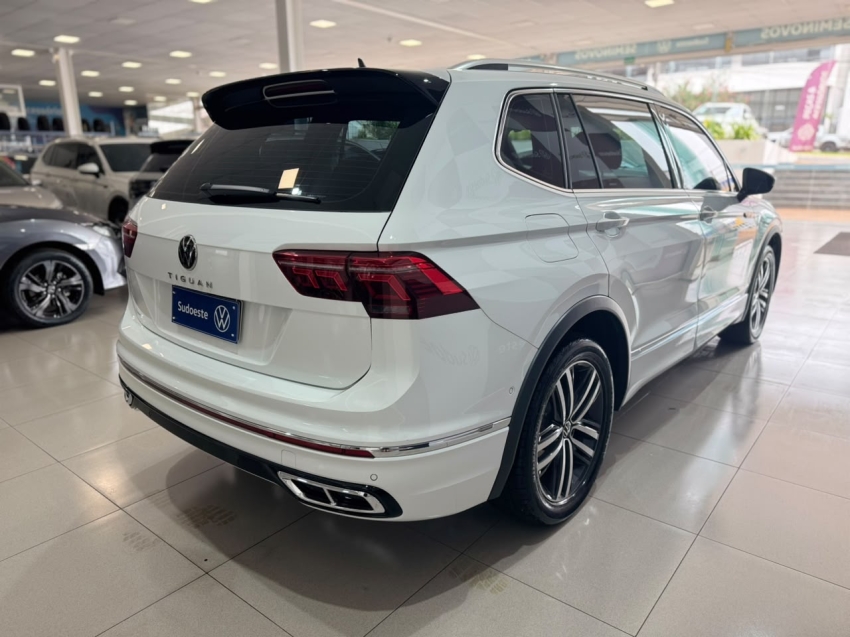 volkswagen tiguan 2.0 300 tsi gasolina allspace r-line automatico 1.9 4p 20246