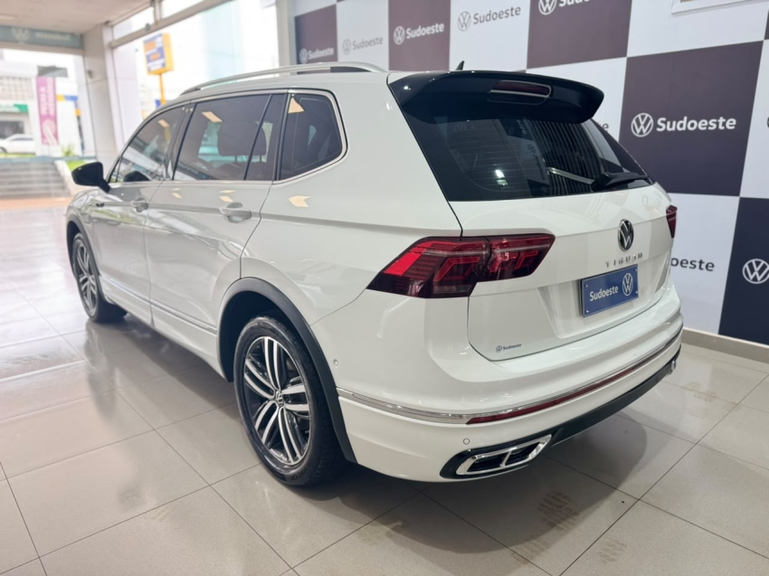 volkswagen tiguan 2.0 300 tsi gasolina allspace r-line automatico 1.9 4p 20244