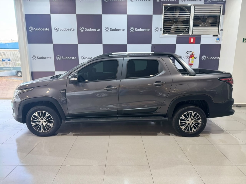fiat strada 1.3 firefly flex ranch cd cvt 4p automatico 20233