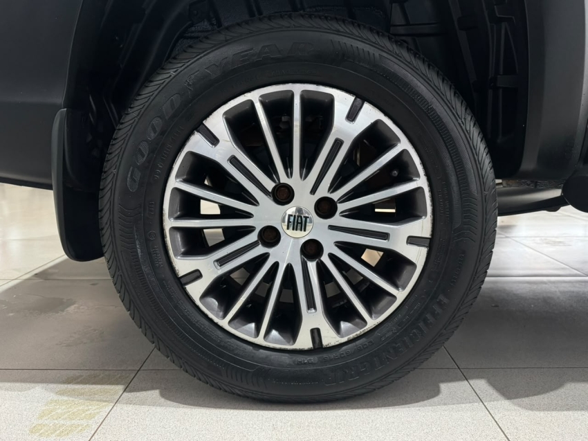 fiat strada 1.3 firefly flex ranch cd cvt 4p automatico 202313