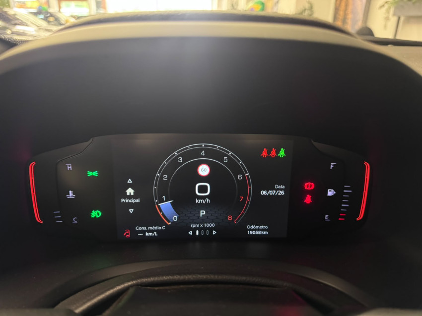 jeep renegade s turbo 4x4 flex automatico com teto solar t270 baixa km de garagem muito novo9