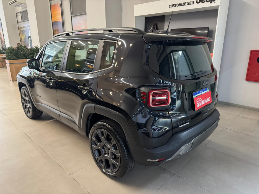 jeep renegade s 4x4 flex turbo teto solar baixa km super novo jeep renegade s 4x4 flex turbo teto solar baixa km super novo