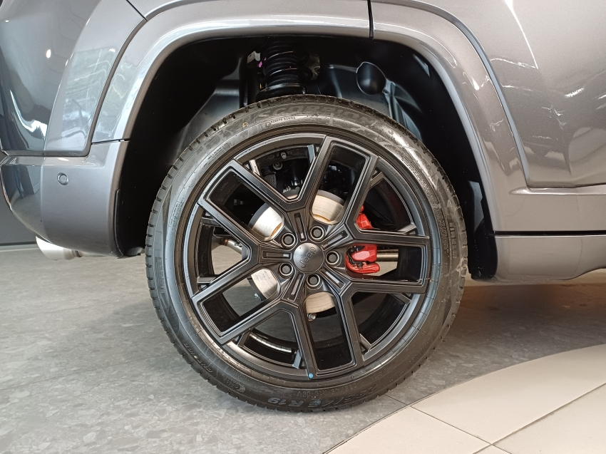 jeep compass 2.0 hurricane 4 turbo gasolina blackhawk at9 25/26 0km8