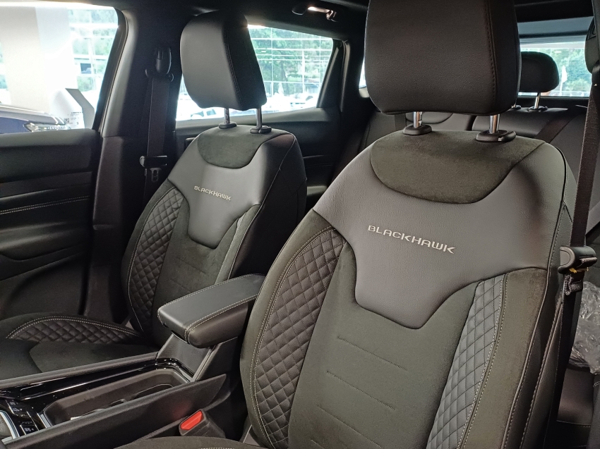 jeep compass 2.0 hurricane 4 turbo gasolina blackhawk at9 25/26 0km4