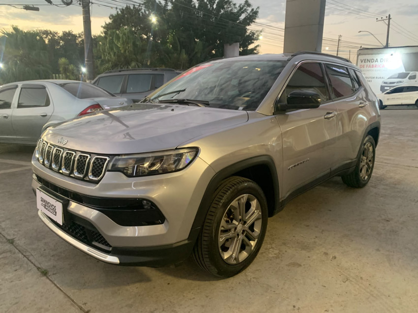 jeep compass 1.3 t270 turbo flex longitude at6 23/24 seminovo0