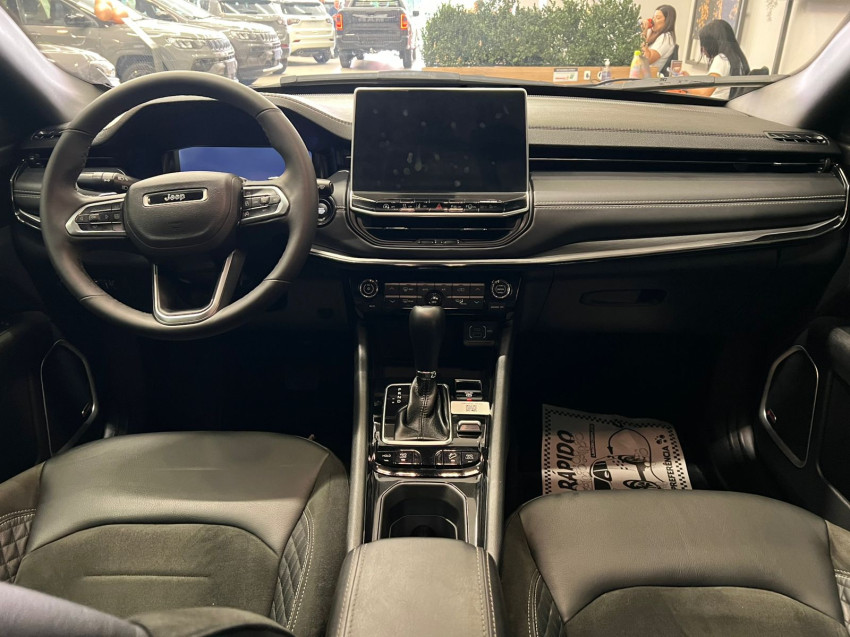 jeep compass 2.0 hurricane 4 turbo gasolina blackhawk at9 24/25 seminovo7