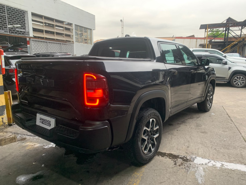 ram rampage 2.0 turbo diesel rebel 4x4 at 24/24 seminovo3