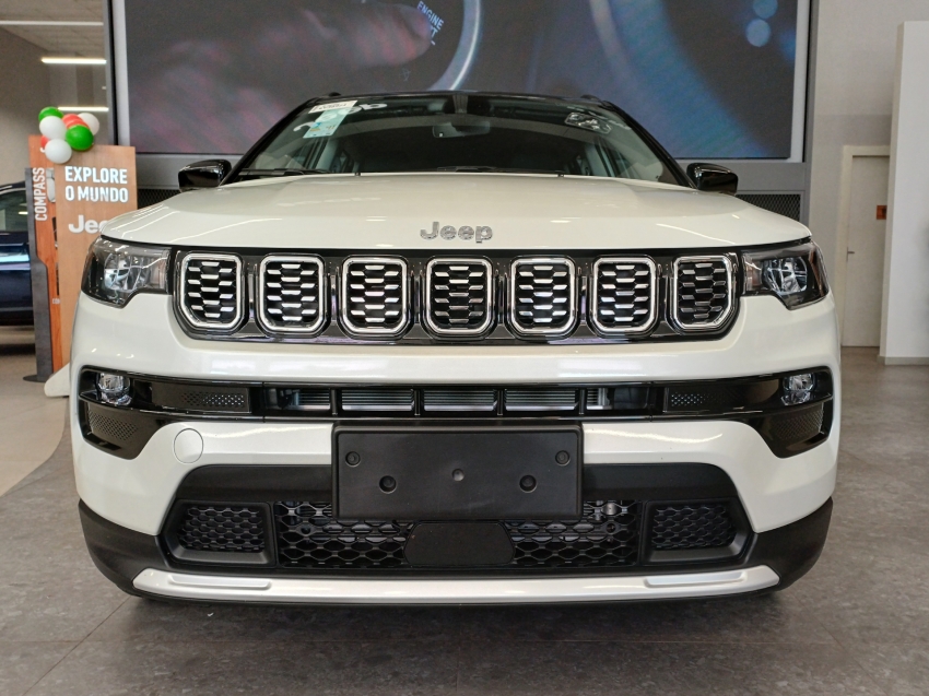 jeep compass 1.3 t270 turbo flex limited at6 25/25 0km jeep compass 1.3 t270 turbo flex limited at6 25/25 0km