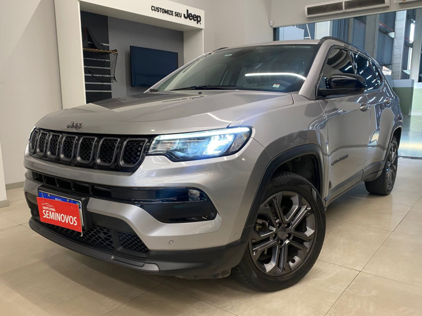 jeep compass 1.3 t270 turbo flex longitude at6 4p automatico 2023 jeep compass 1.3 t270 turbo flex longitude at6 4p automatico 2023