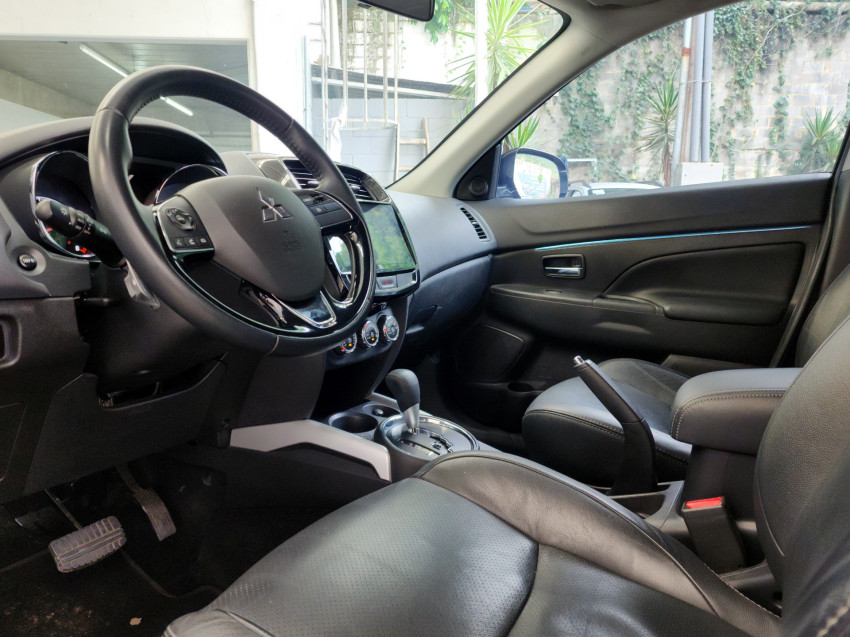 mitsubishi outlander 2.0 mivec gasolina hpe automatico 4p 2022 mitsubishi outlander 2.0 mivec gasolina hpe automatico 4p 2022