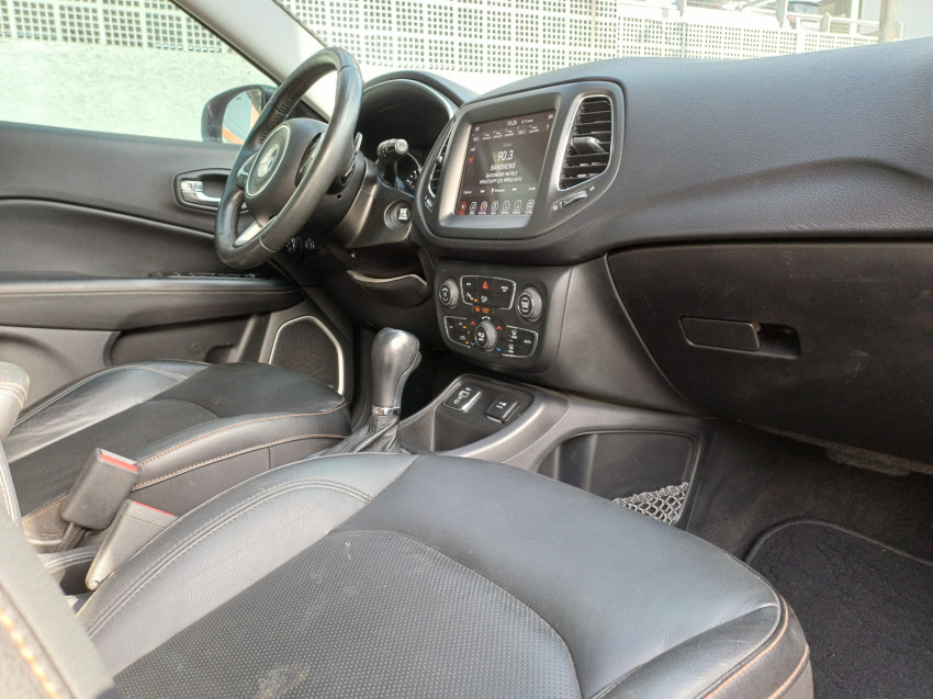 jeep compass 2.0 16v flex longitude automatico 4p 2020 jeep compass 2.0 16v flex longitude automatico 4p 2020