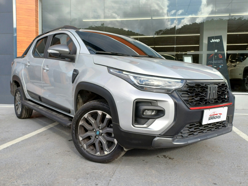 fiat strada 1.0 turbo 200 flex ultra cd cvt 4p automatico 2025 fiat strada 1.0 turbo 200 flex ultra cd cvt 4p automatico 2025