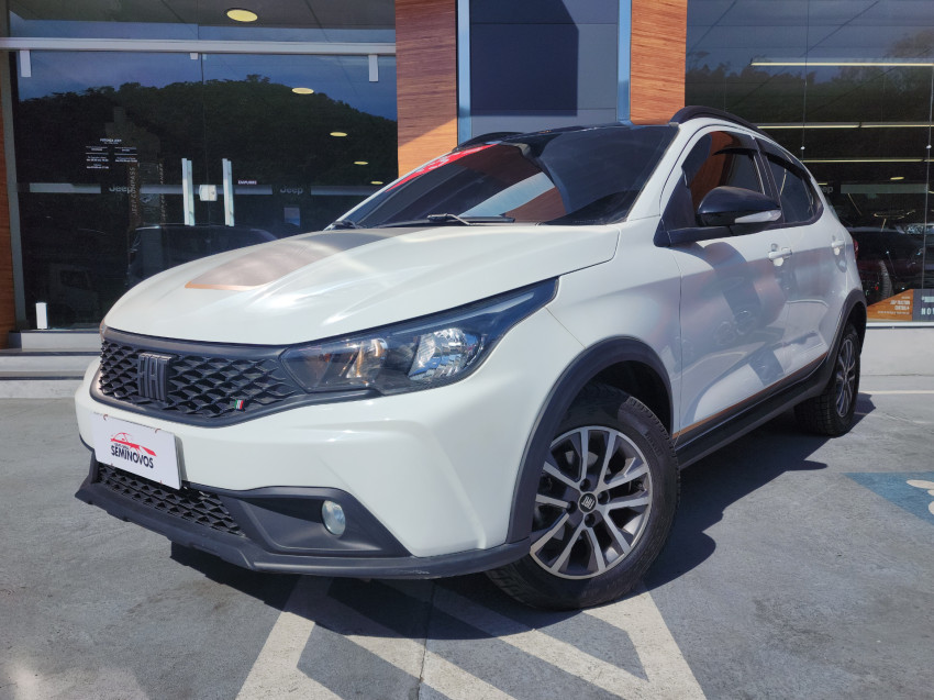 fiat argo 1.3 firefly flex trekking cvt 4p manual 2025 fiat argo 1.3 firefly flex trekking cvt 4p manual 2025