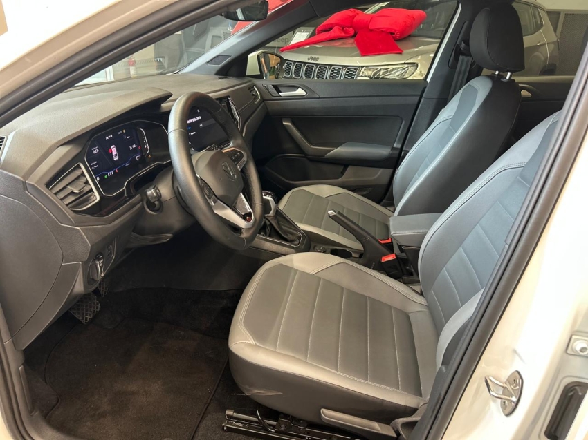 vw nivus highline 200 tsi turbo automatico flex baixa km super novo painel digital vw nivus highline 200 tsi turbo automatico flex baixa km super novo painel digital