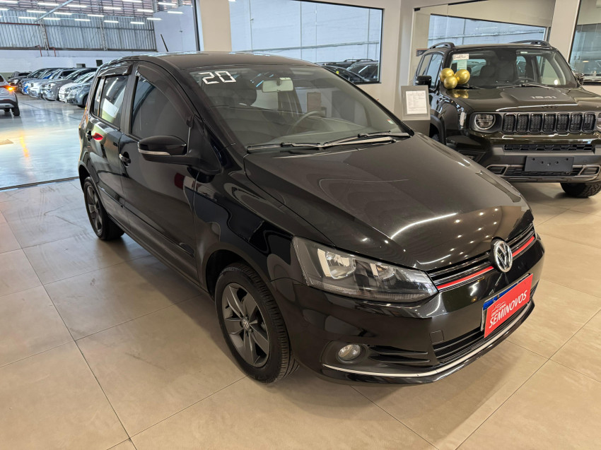 volkswagen fox connect 1.6 completo flex super novo vw