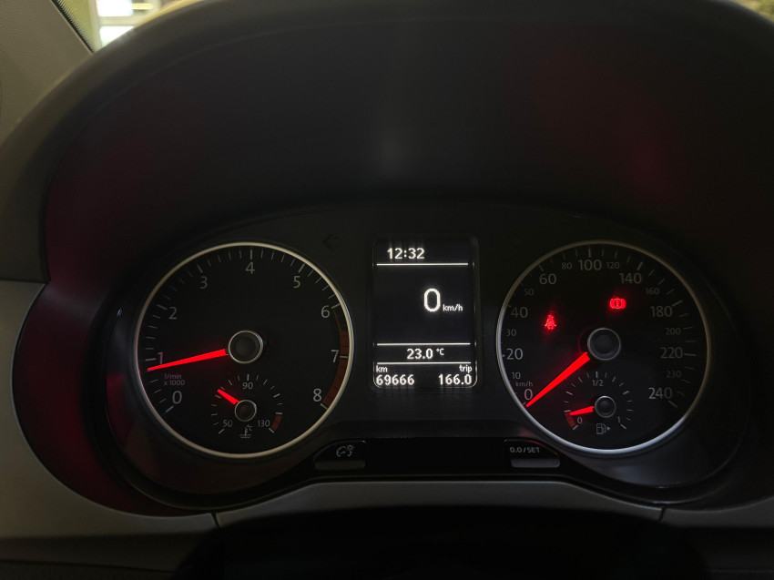 volkswagen fox connect 1.6 completo flex super novo vw