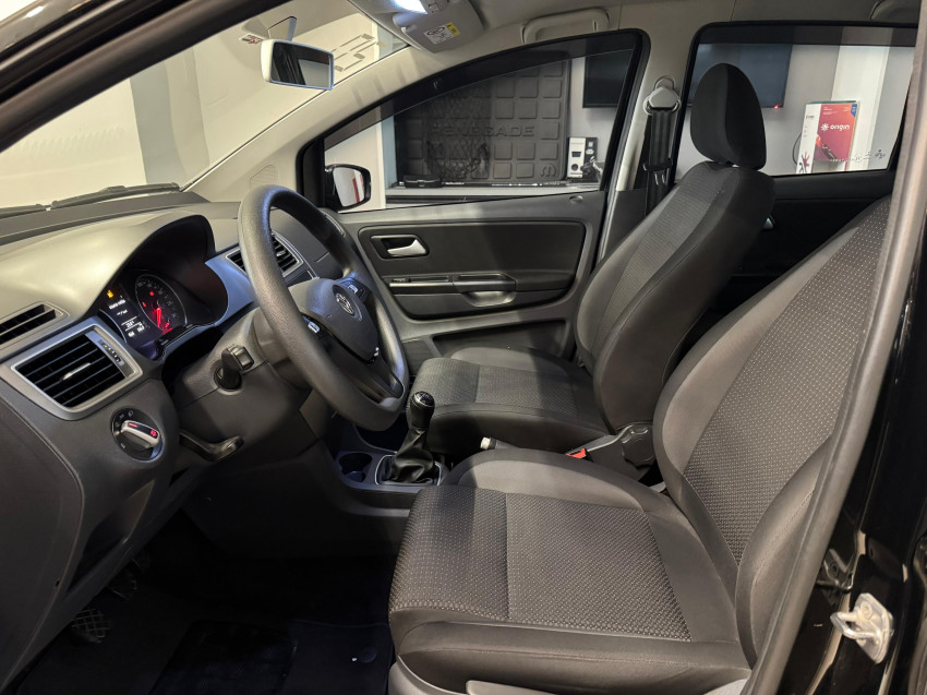 volkswagen fox connect 1.6 completo flex super novo vw