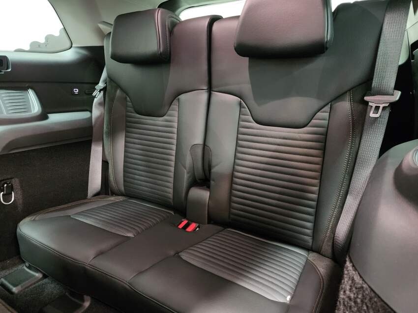 jeep commander 1.3 t270 turbo flex limited at6 25/26 0km jeep commander 1.3 t270 turbo flex limited at6 25/26 0km