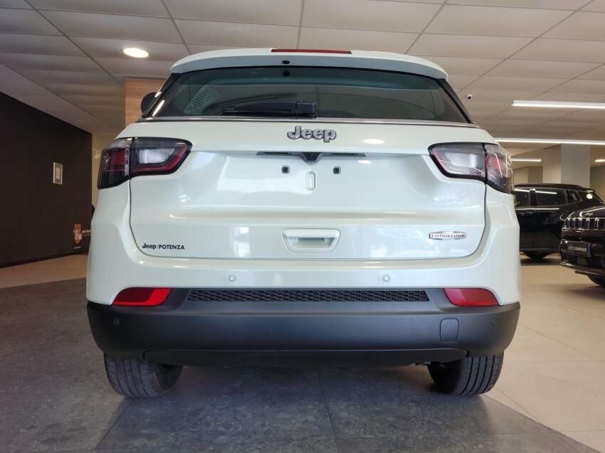 jeep compass 1.3 t270 turbo flex longitude at6 25/26 0km jeep compass 1.3 t270 turbo flex longitude at6 25/26 0km
