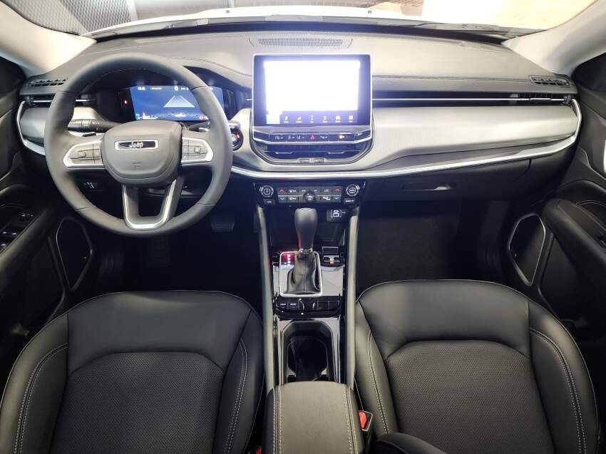 jeep compass 1.3 t270 turbo flex longitude at6 25/26 0km jeep compass 1.3 t270 turbo flex longitude at6 25/26 0km