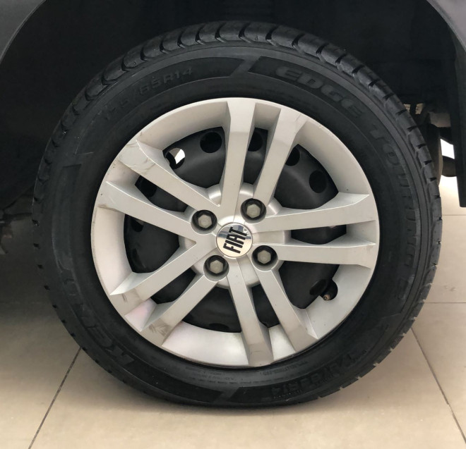 fiat argo 1.0 firefly flex man 23/24 seminovo