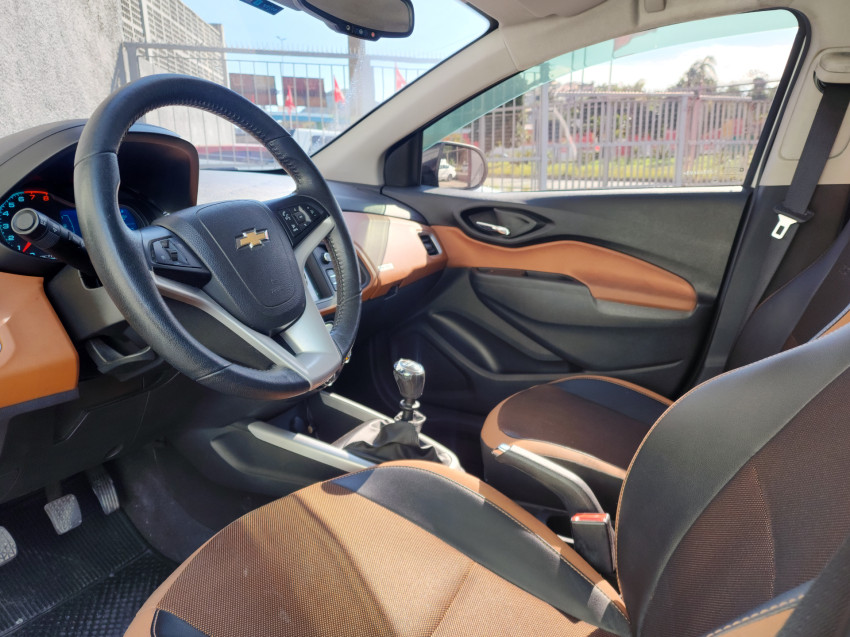 chevrolet onix 1.4 mpfi activ 8v flex 4p man 18/18 seminovo
