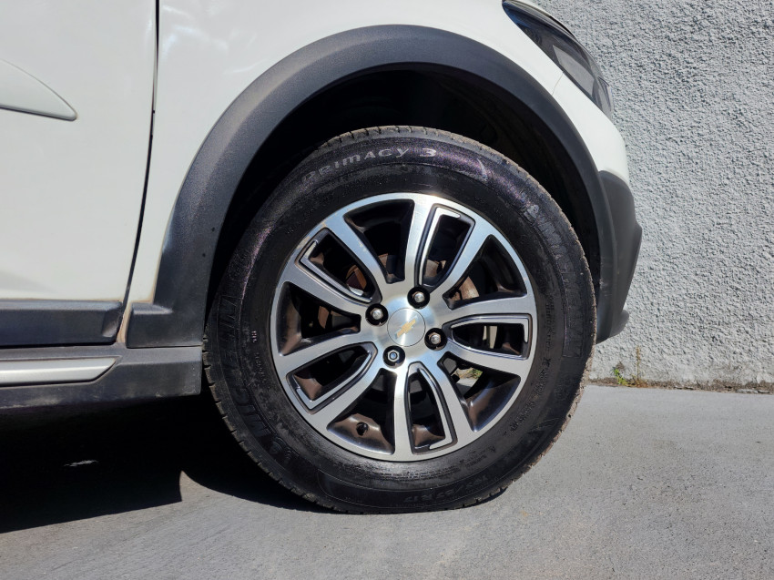 chevrolet onix 1.4 mpfi activ 8v flex 4p man 18/18 seminovo