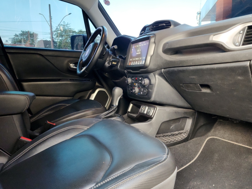 jeep renegade 1.8 16v flex longitude 4p at 21/21 seminovo