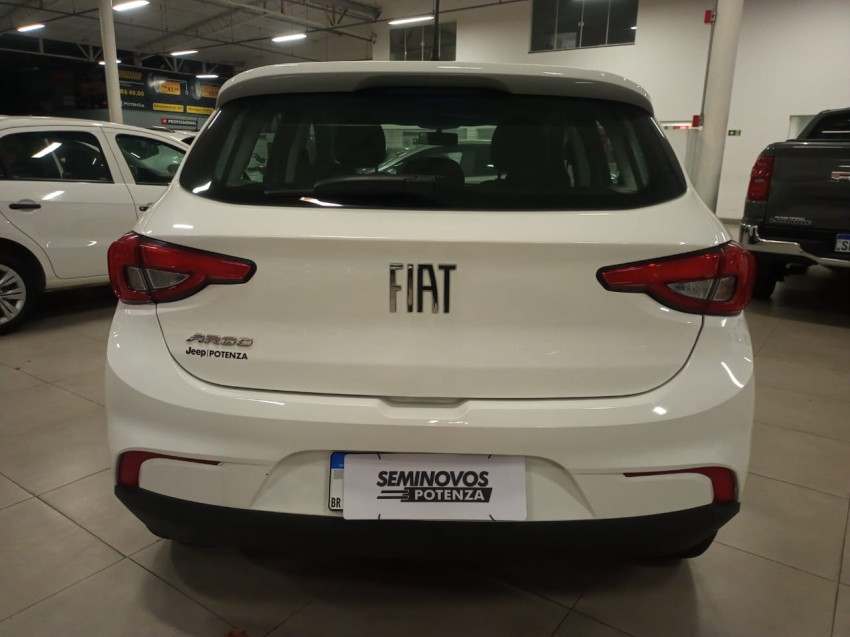 fiat argo 1.0 firefly flex man 23/24 seminovo