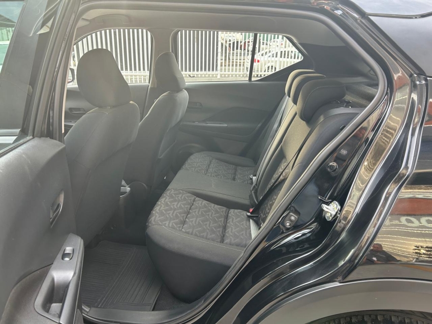 nissan kicks 1.6 16v flexstart active xtronic 23/24 seminovo