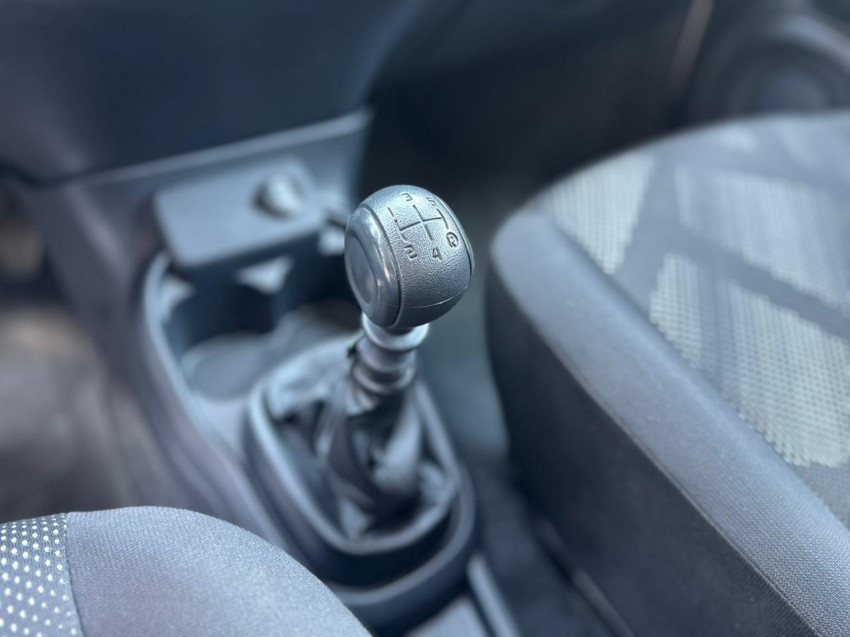 fiat mobi 1.0 evo flex like man 23/24 seminovo