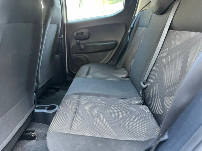 fiat mobi 1.0 evo flex like man 23/24 seminovo