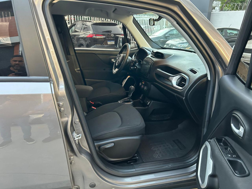 jeep renegade 1.8 16v flex 4p at 21/21 seminovo