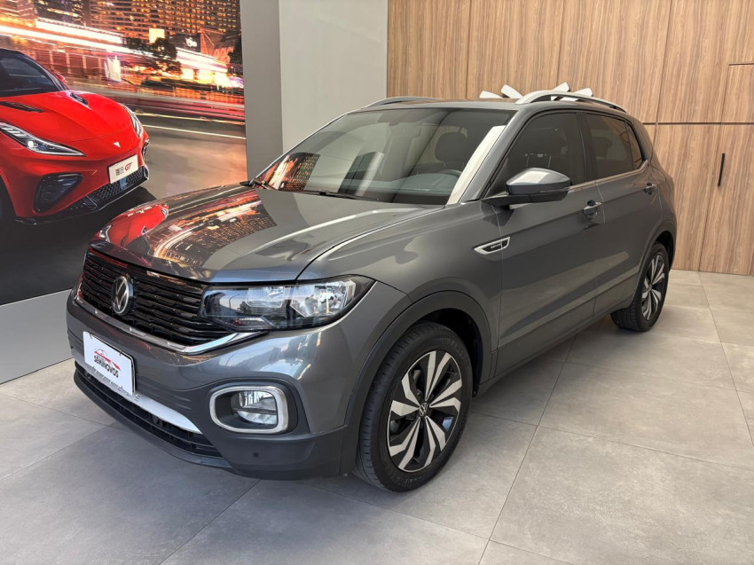 volkswagen t-cross 1.4 250 tsi total flex highline at 23/24 seminovo