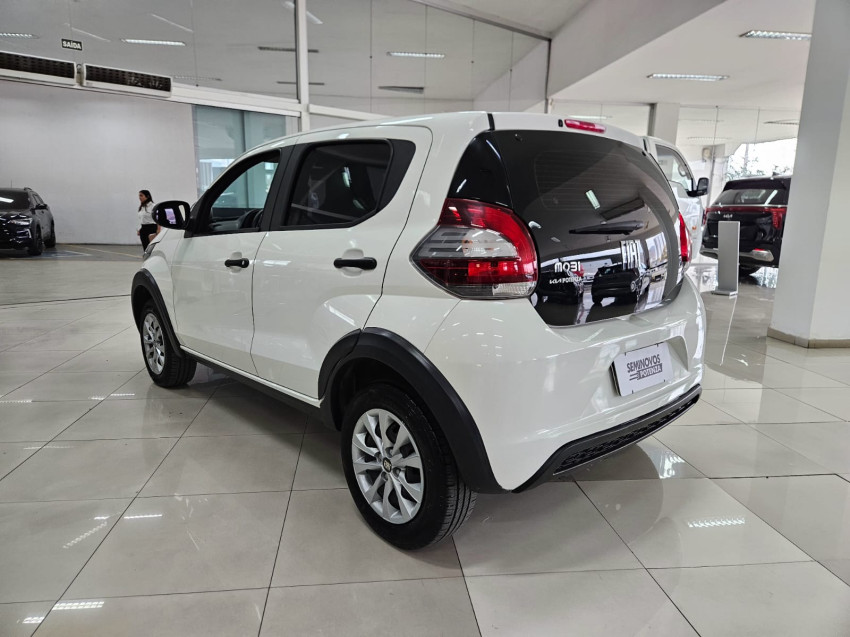 fiat mobi 1.0 firefly flex like man 24/25 seminovo