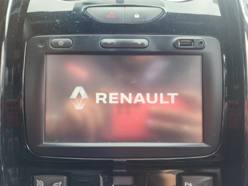 renault duster oroch 2.0 16v flex dynamique 4p at 16/17 seminovo