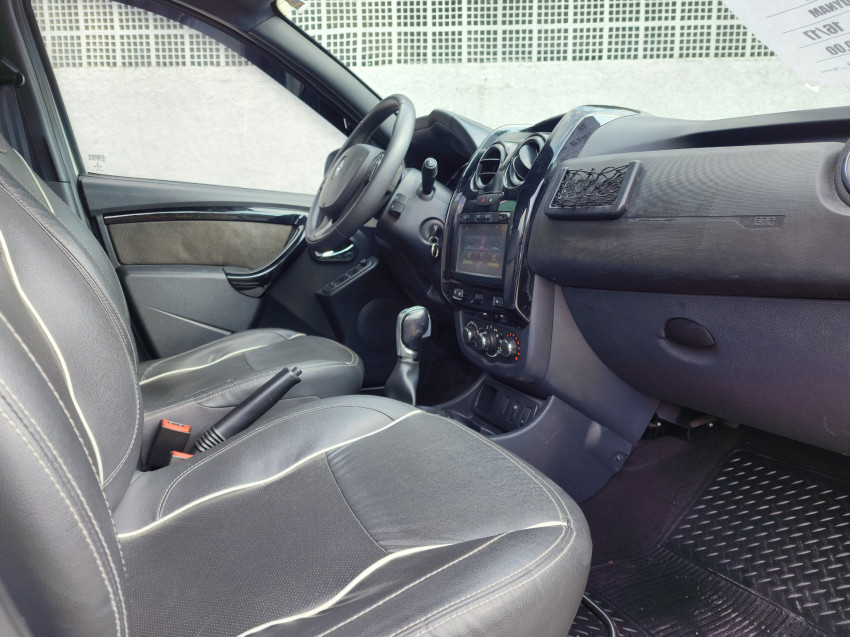 renault duster oroch 2.0 16v flex dynamique 4p at 16/17 seminovo