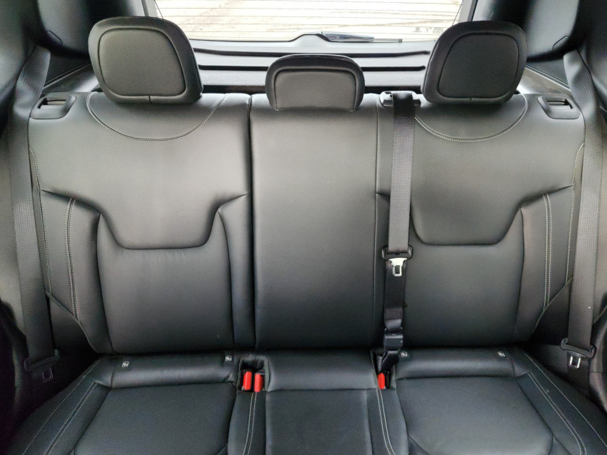 jeep renegade 1.3 t270 turbo flex longitude at6 24/25 seminovo